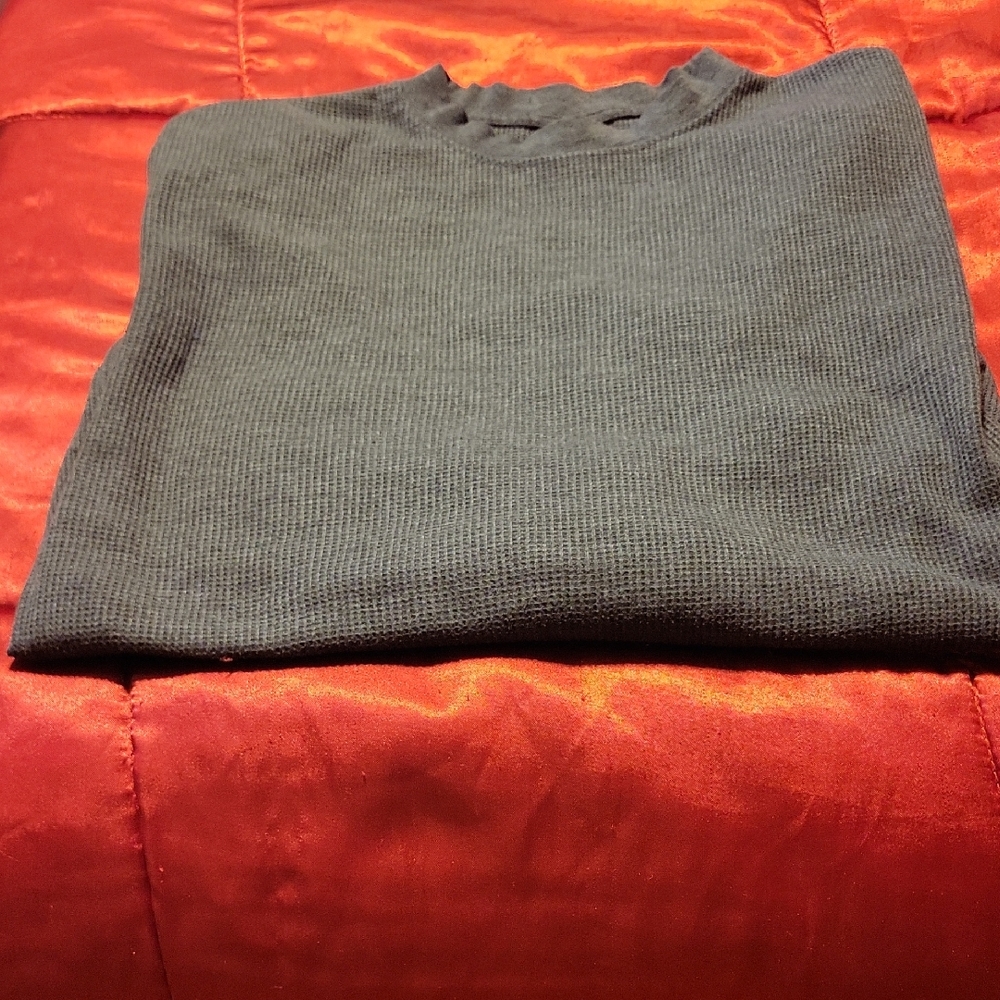 Gray Sweatshirt with Cozy Fleece and Relaxed Fit